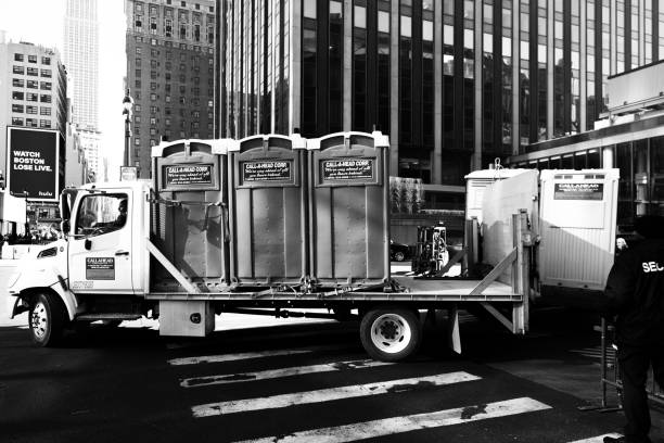 Best Portable restroom trailer rental  in Rose Hill, NC